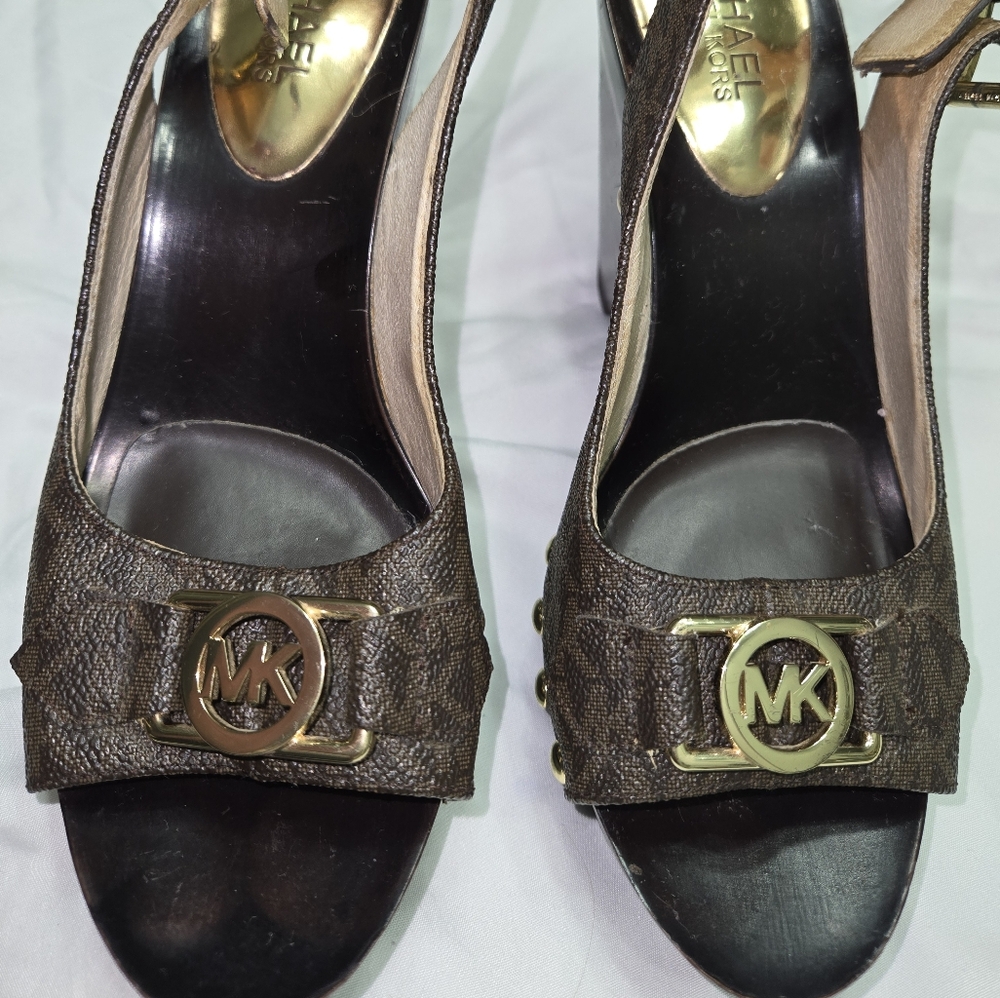 Michael Kors Sandals